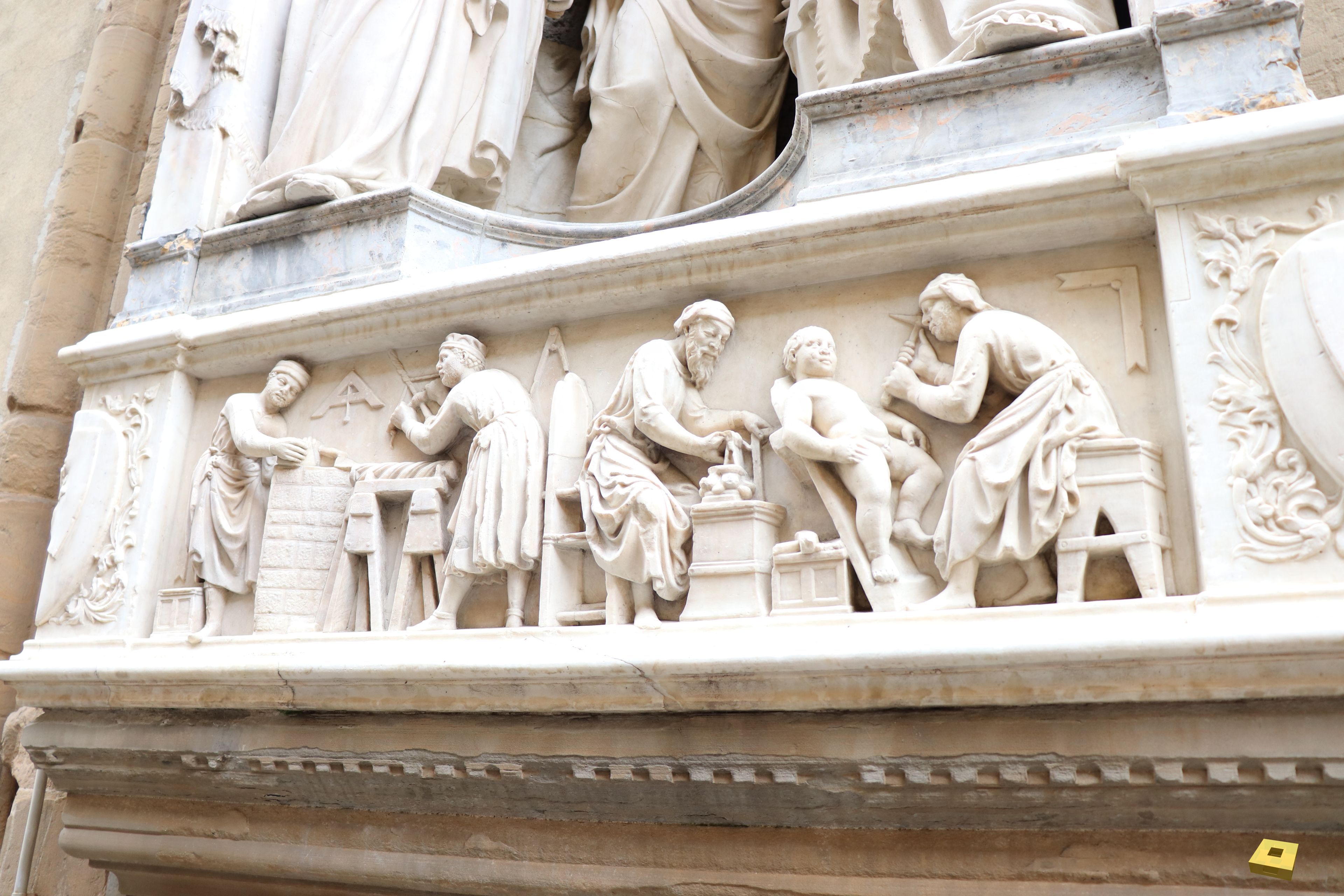 Florence, bas relief (I)