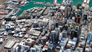 Auckland, sky tower (S)