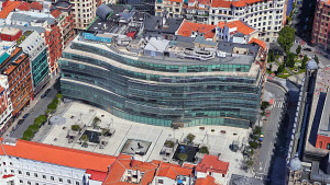 Bilbao, Azkuna Zentroa (S)