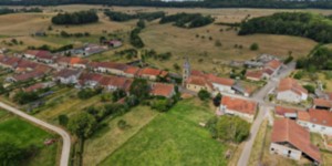 Graffigny, aerial view (R)