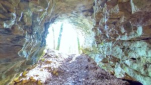 Pompierre, Cave (r)