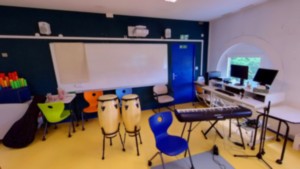 Liffol-le-Grand, collège (r)