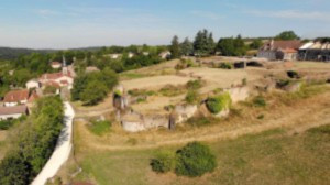 Beaufremont, the castle (R)