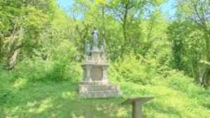 Greux, statues (R)