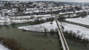 Rouceux, aerial view, snow (R)