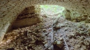 Autigny, cellar - interior view (R)