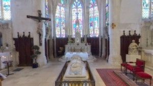 Saint-Élophe, church (r)