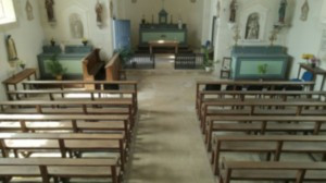 Seraumont, Kirche - Blick auf den Altar (S)