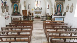 Vaudeville, Kirche - Blick auf den Altar (S)