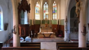 Jubainville, Kirche - Blick auf den Altar (S)