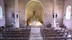 Norroy, Kirche - Blick auf den Altar (S)