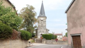 Morelmaison, Kirche (S)