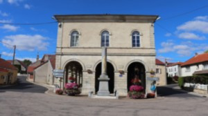 Grand, Säle (S)