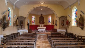 Soulaucourt, Kirche, Blick auf den Altar (S)